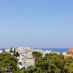 Doukissa - Parikia Town Centre 2*