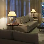 Doukissa Hotel